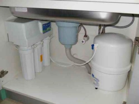 凈水機也叫凈水器、水質(zhì)凈化器